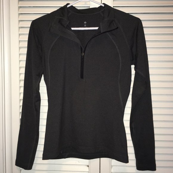 1/2–Zip Athletic Top - Picture 1 of 3